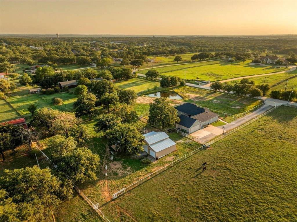 175 Porter Road, Bartonville, TX 76226