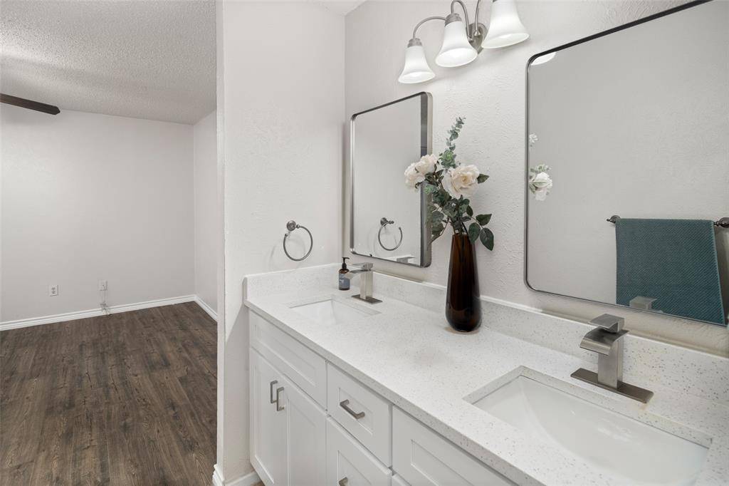 333 Melrose Drive #22D, Richardson, TX 75080