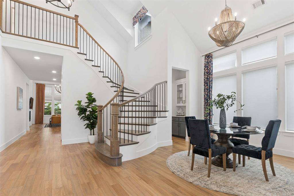 915 Oakhill Street, Allen, TX 75013