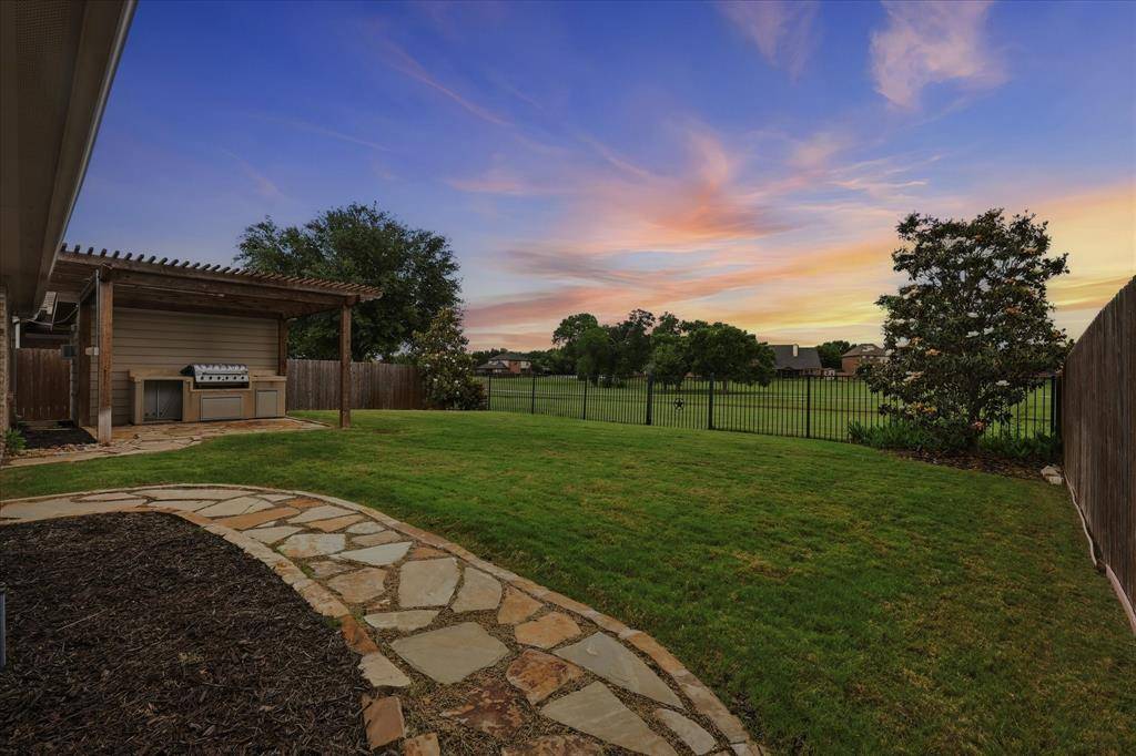 5405 Parkplace Drive, Denton, TX 76226
