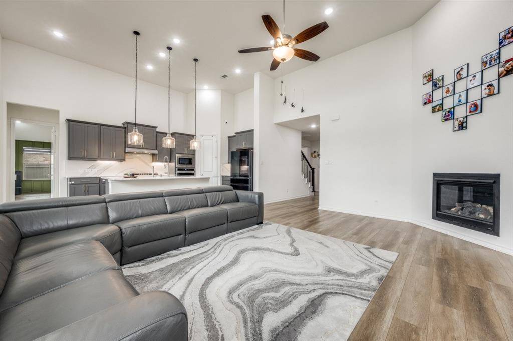 2813 Walker Way, Northlake, TX 76247