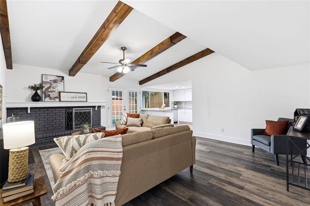 2814 Lindbergh Drive, Dallas, TX 75228