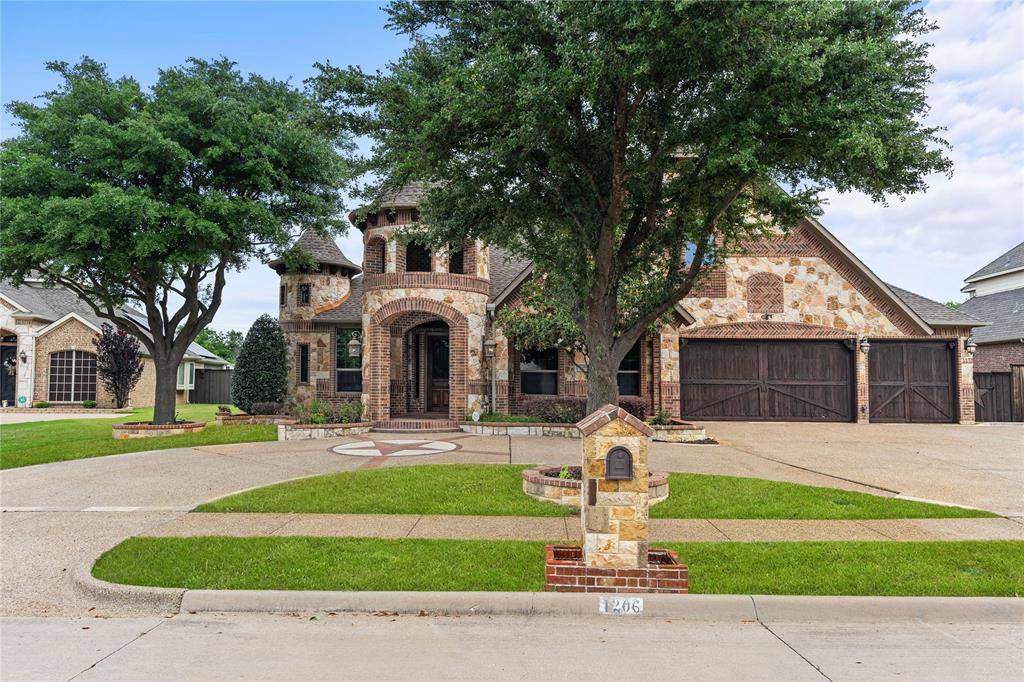 1206 Genesis Drive, Mansfield, TX 76063