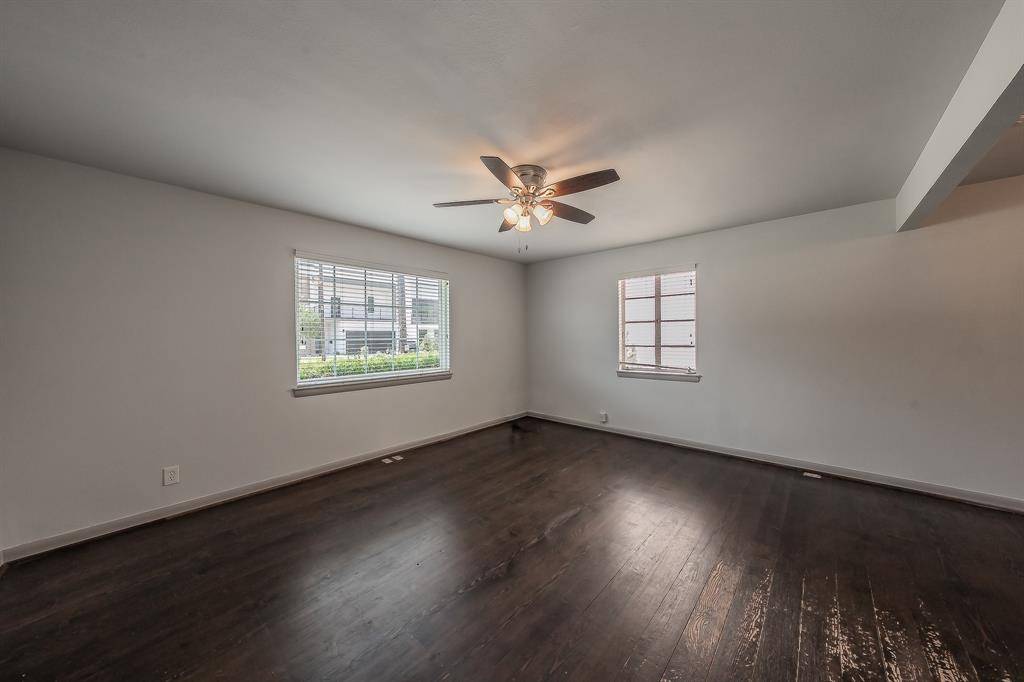 4411 Merrell Road, Dallas, TX 75229