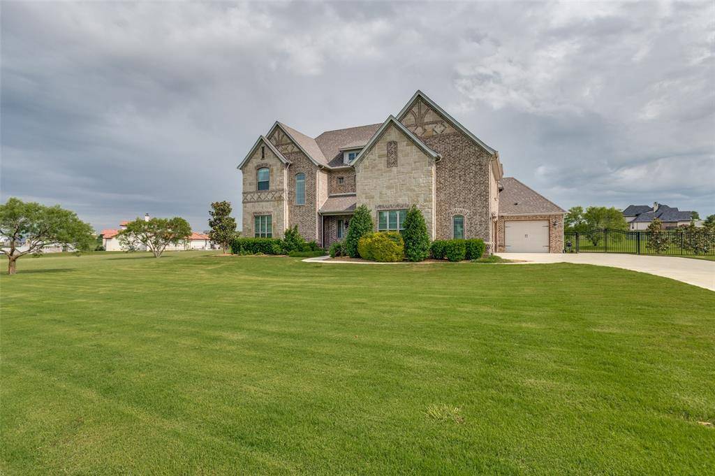 312 Angelina Drive, Aledo, TX 76008