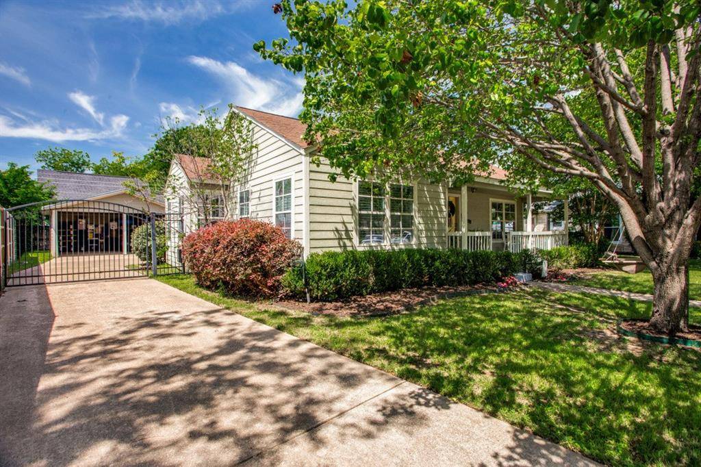 845 Springbrook Drive, Fort Worth, TX 76107