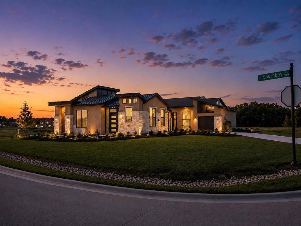 2800 Southbay Circle, Northlake, TX 76226