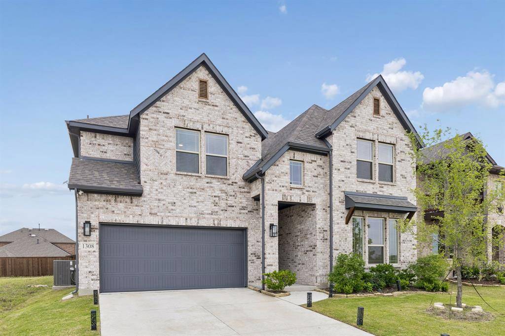 1308 HUTTON BRANCH CT, Aubrey, TX 76227