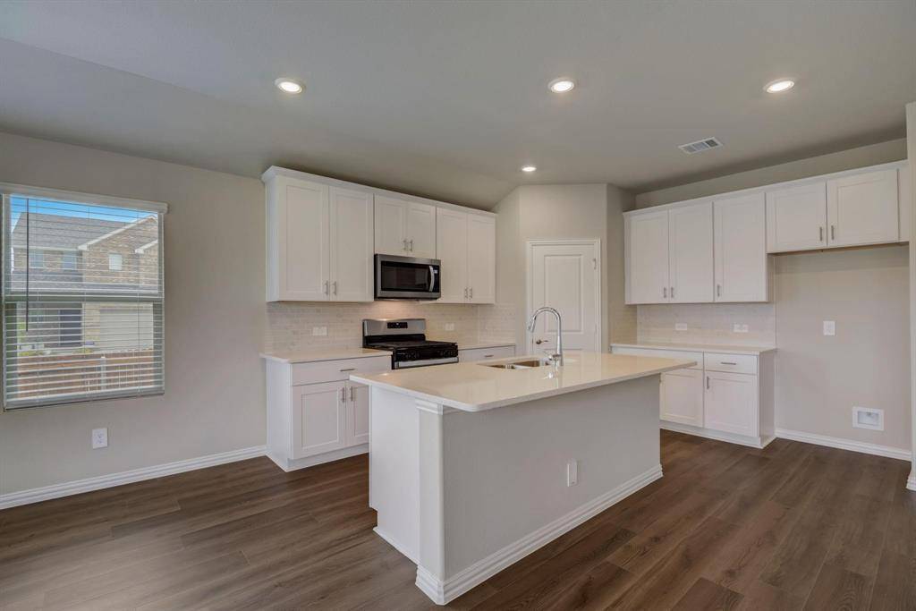 245 Lost Creek Trail, Greenville, TX 75402