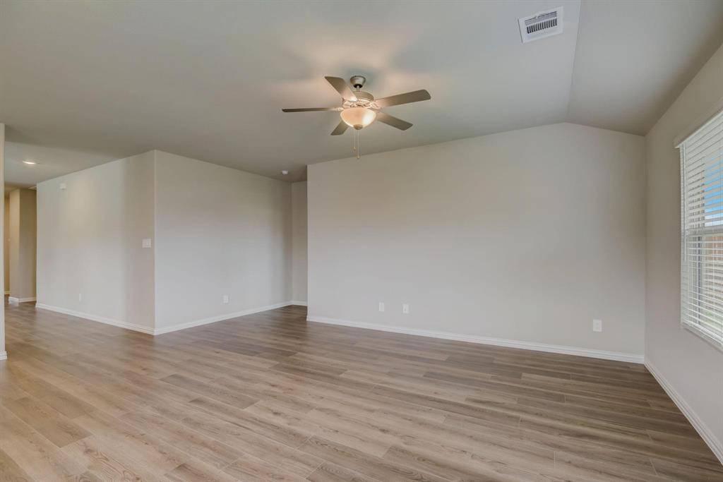 245 Lost Creek Trail, Greenville, TX 75402