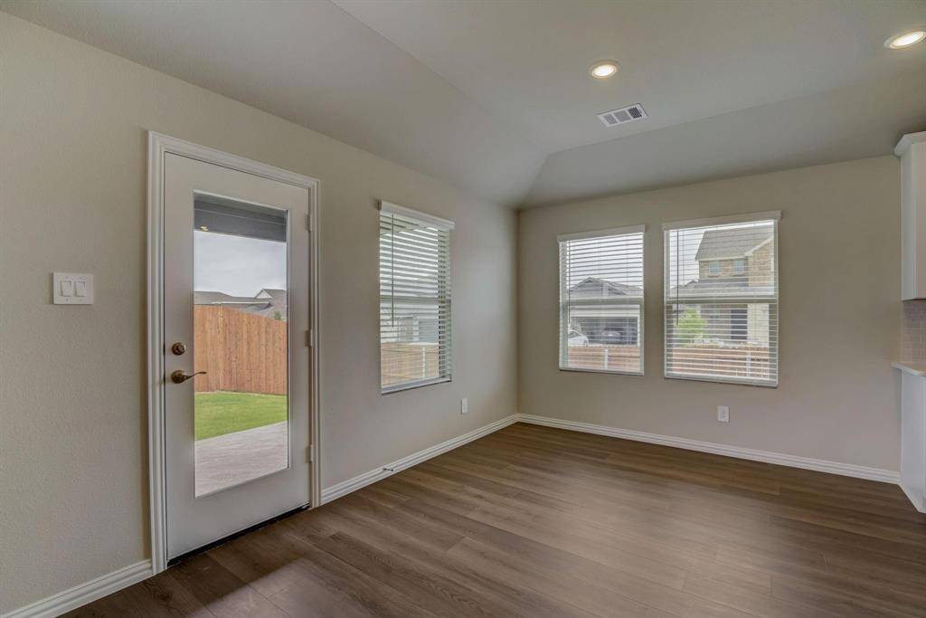 245 Lost Creek Trail, Greenville, TX 75402