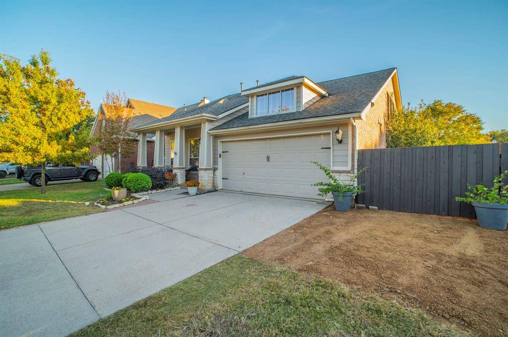 1620 Creekside Drive, Corinth, TX 76210
