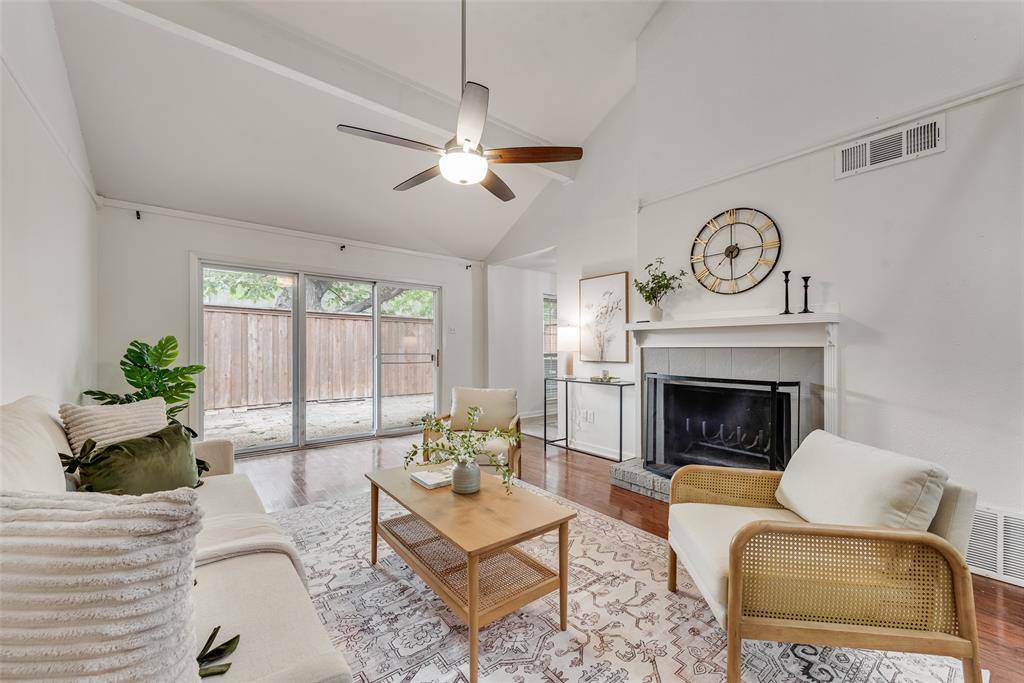 7492 E Northwest Highway #143, Dallas, TX 75231