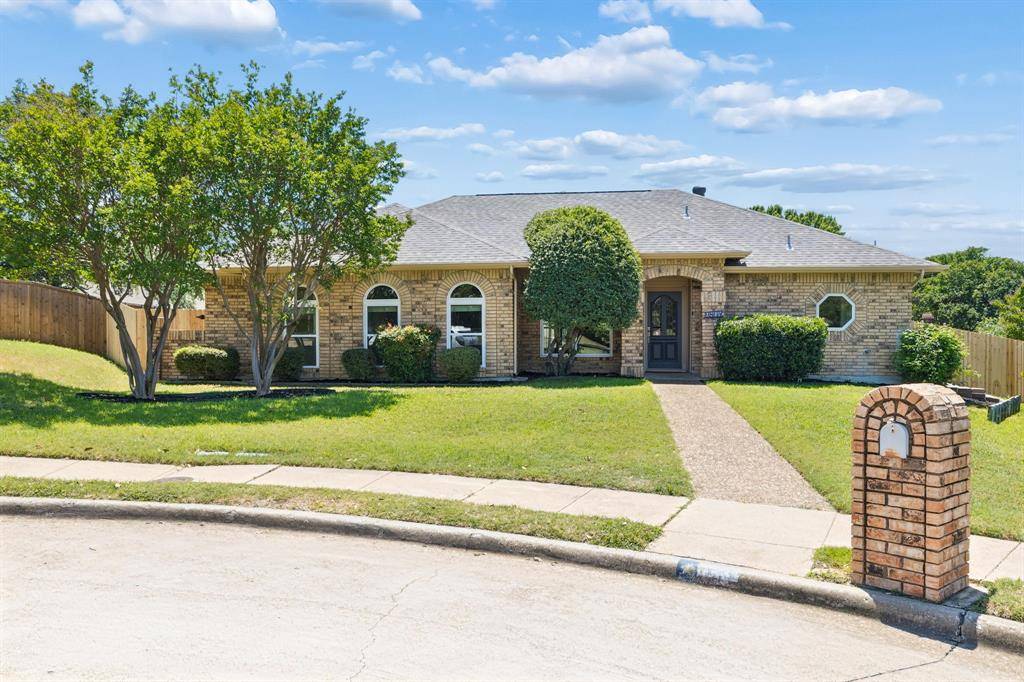 2804 Gainesborough Drive, Dallas, TX 75287
