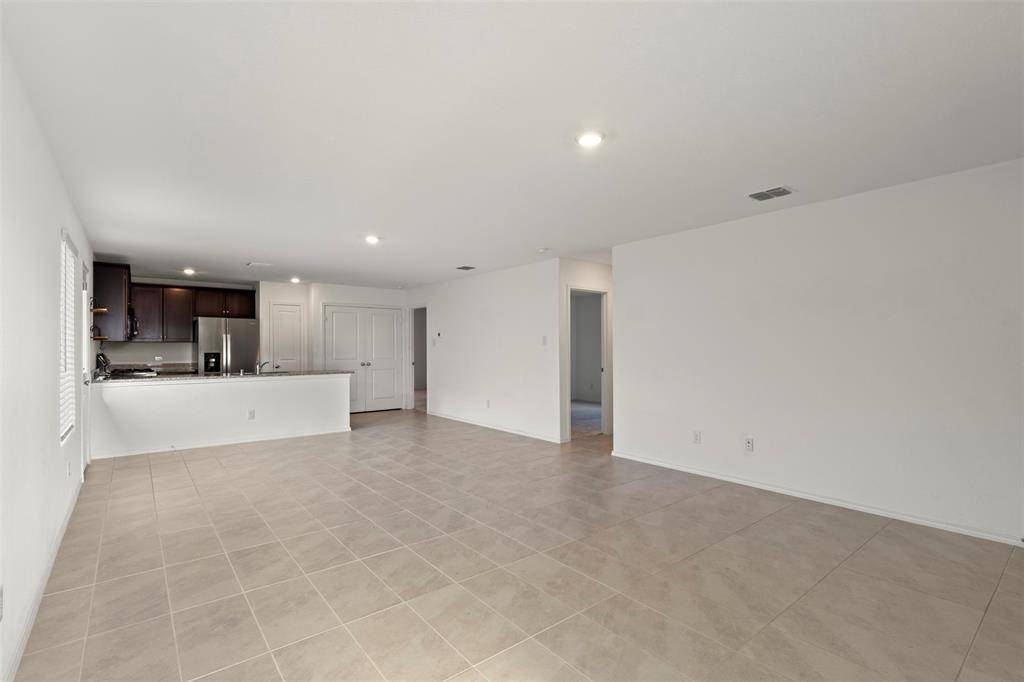 3702 Haydon Hill Road, Crandall, TX 75114