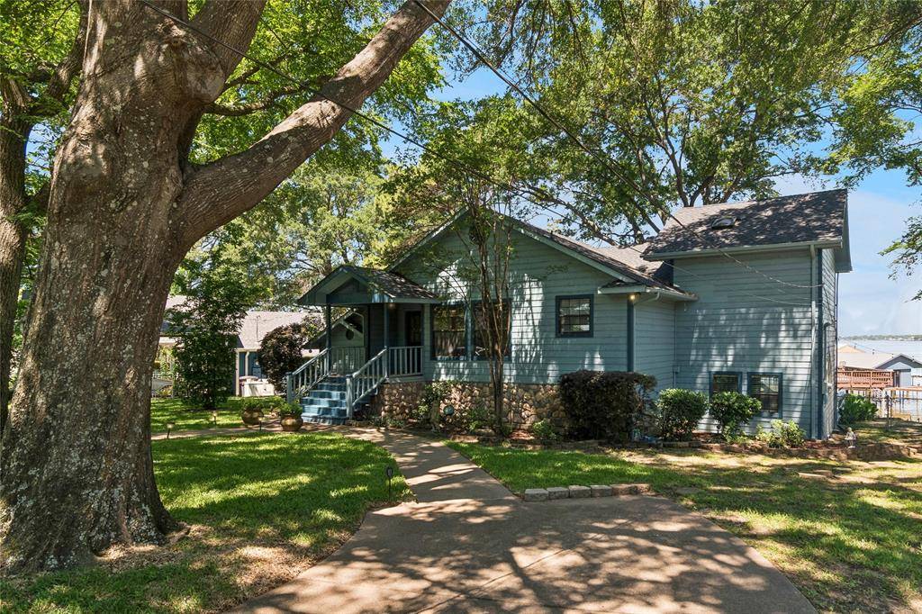 118 Lancelot Drive, Mabank, TX 75156