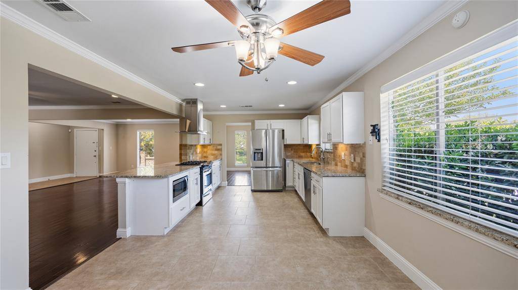 1101 Montego Road, Fort Worth, TX 76116