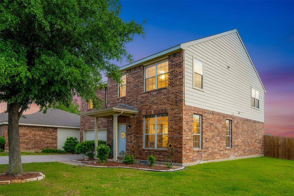 5004 Senator Drive, Fort Worth, TX 76244