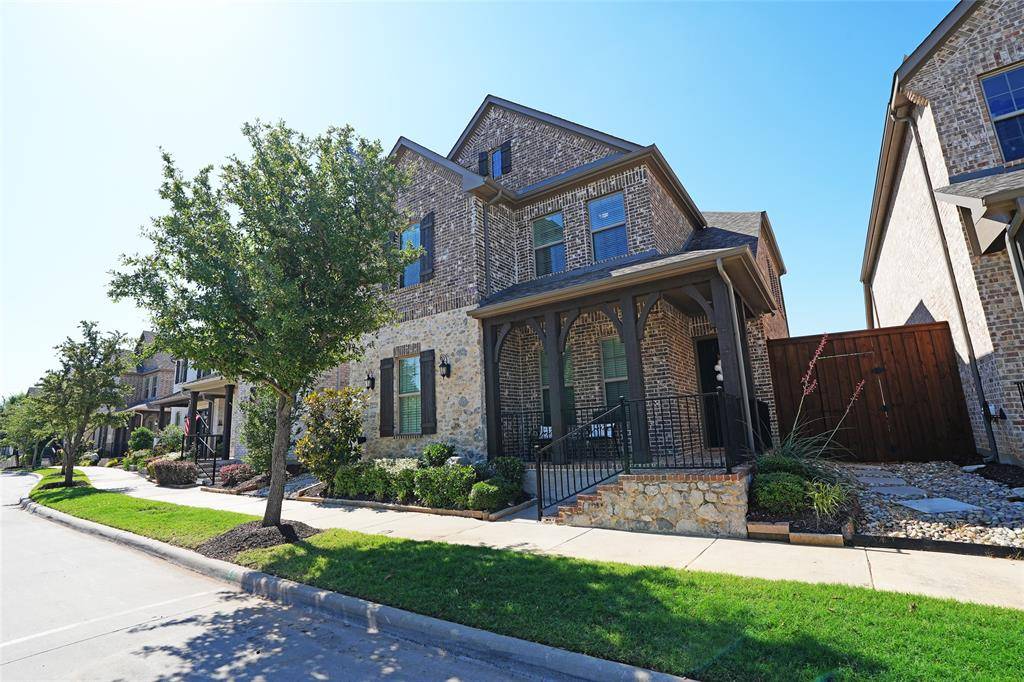 2225 6th Avenue, Flower Mound, TX 75028