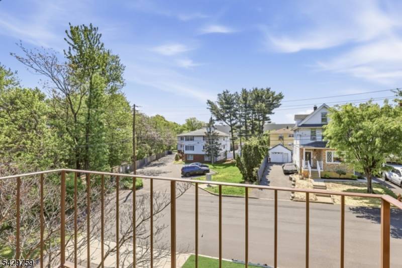 8 Sewall Ave #6C, Clifton City, NJ 07011
