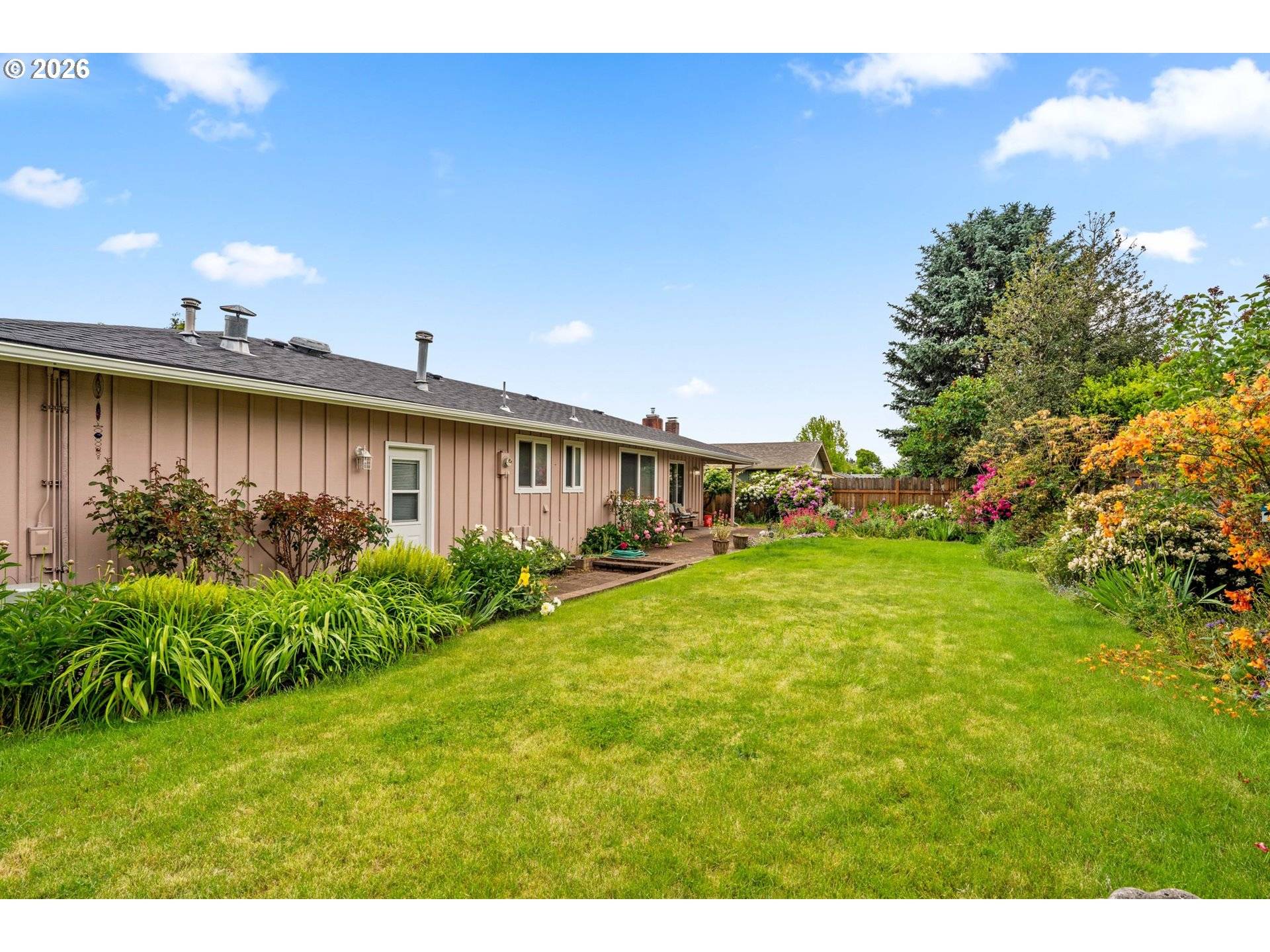 2120 NW KINGS BLVD, Corvallis, OR 97330
