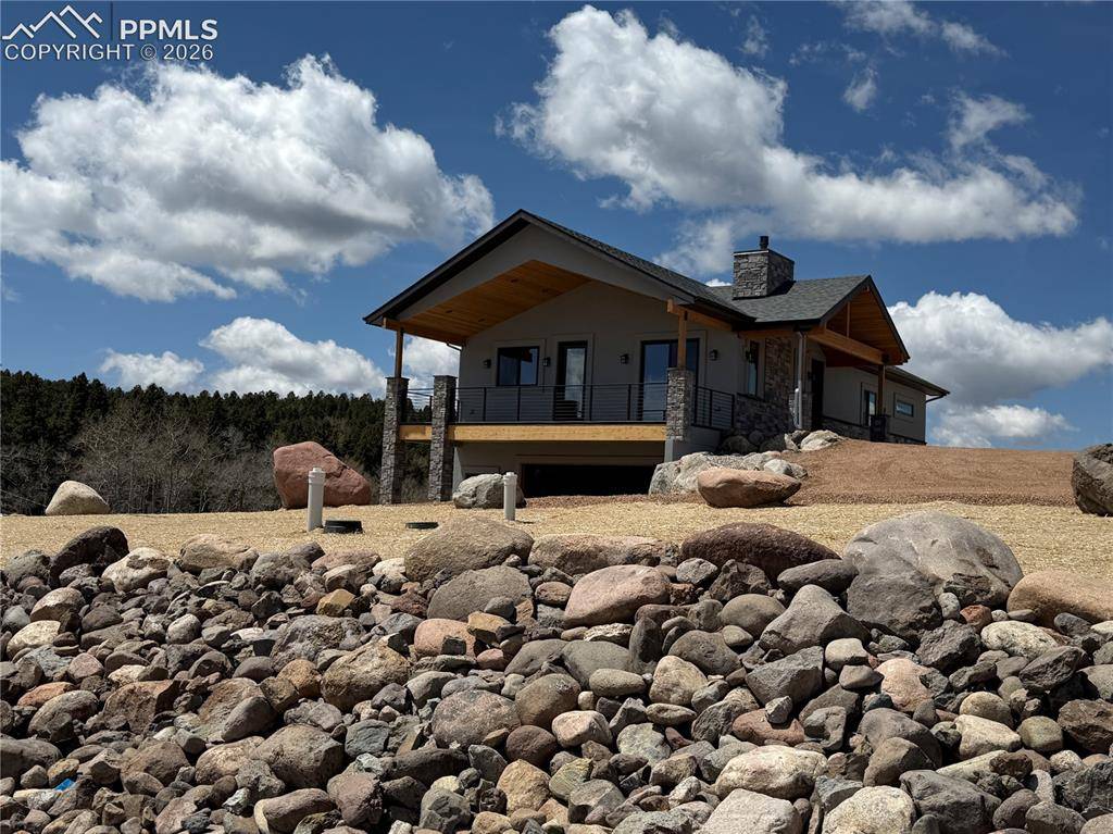 538 Friar Tuck DR, Divide, CO 80814