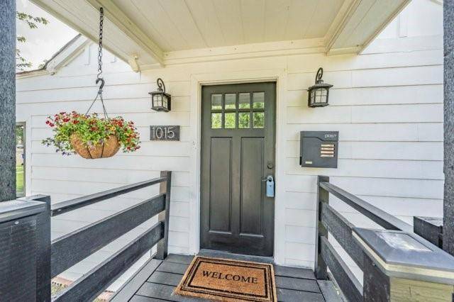 1015 Epenard Street, Dallas, TX 75211