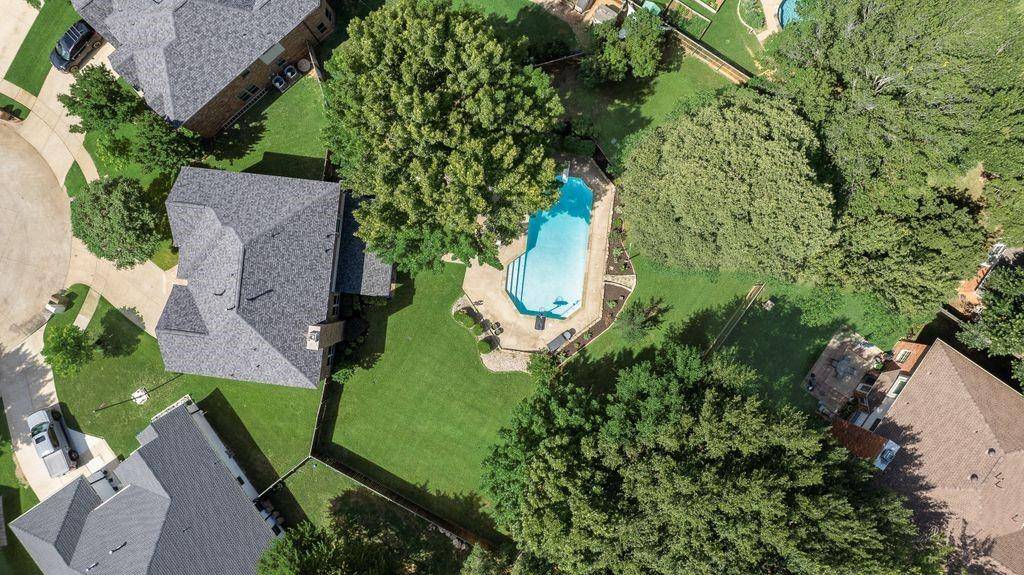2925 Shadow Oak Court, Flower Mound, TX 75028