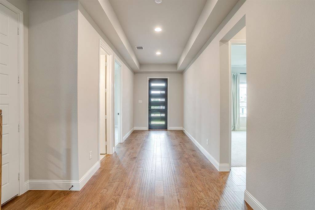 14325 Walsh Avenue, Fort Worth, TX 76008