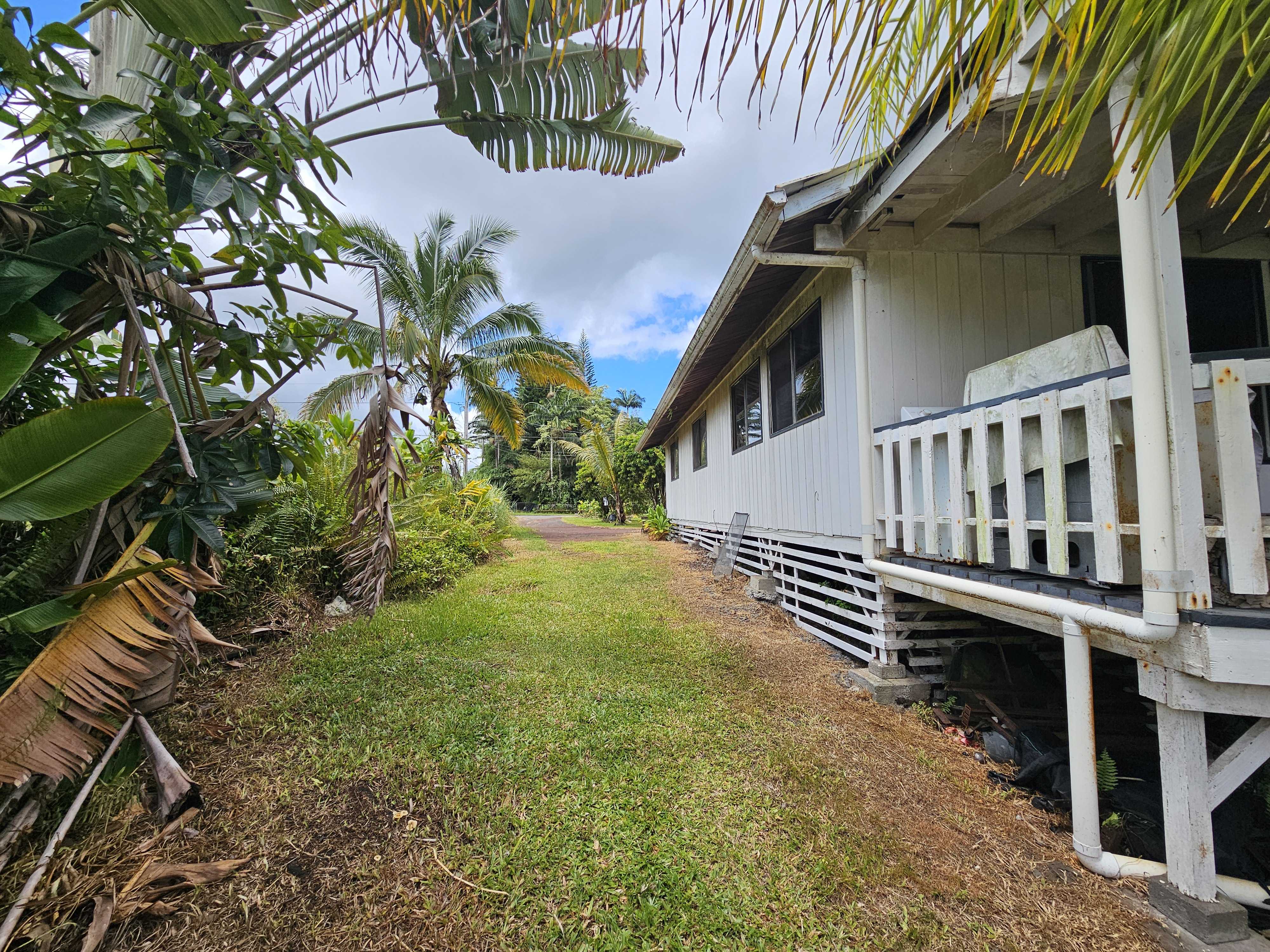 15-1483 28TH AVE, Keaau, HI 96749