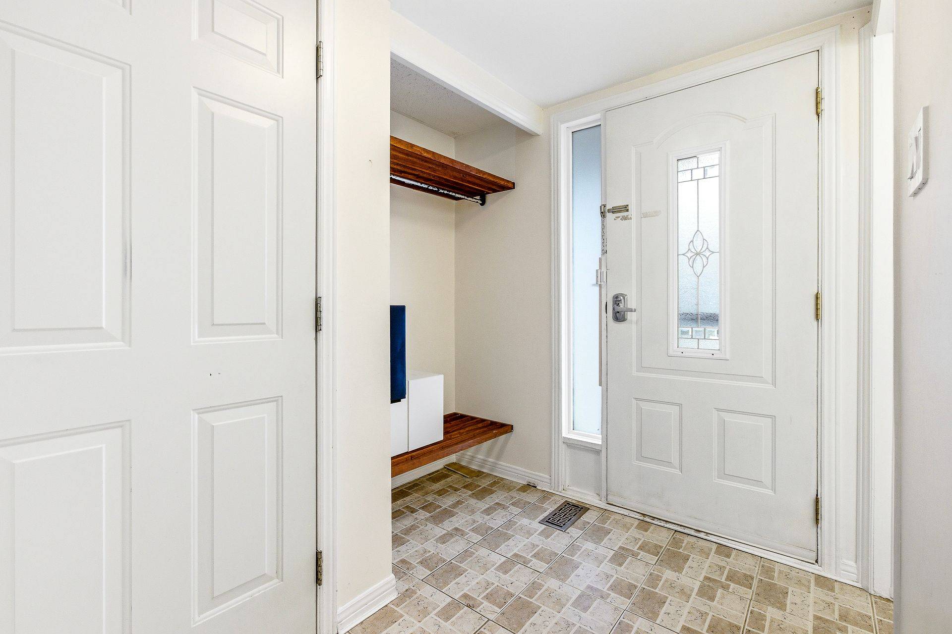 3205 Uplands DR #33, Hunt Club - Windsor Park Village And Area, ON K1V 9T3
