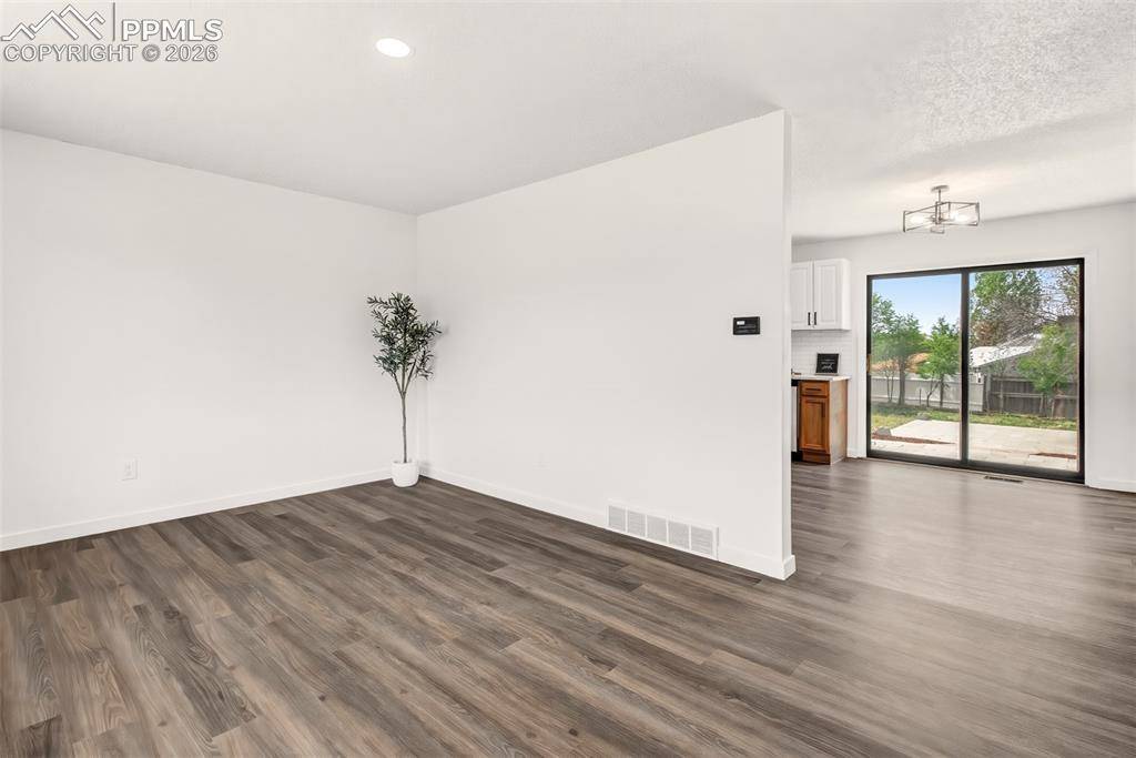 7305 Loveland AVE, Fountain, CO 80817