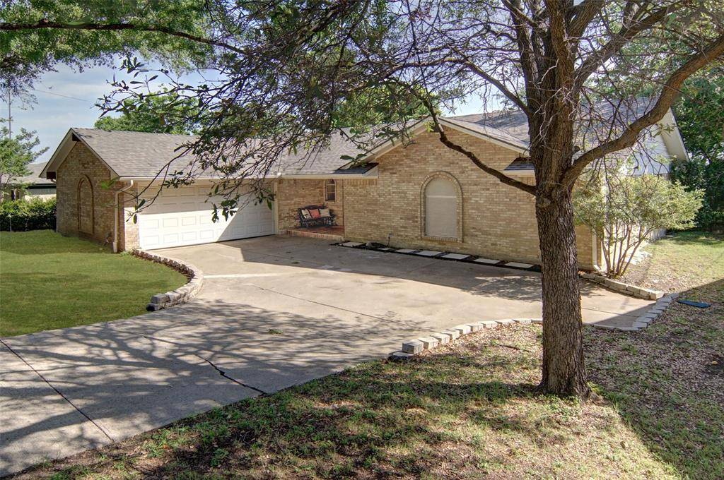5322 Westminster Court S, Fort Worth, TX 76133