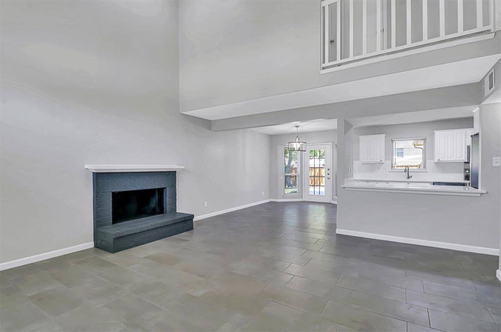 401 S Cannady Drive, Cedar Hill, TX 75104