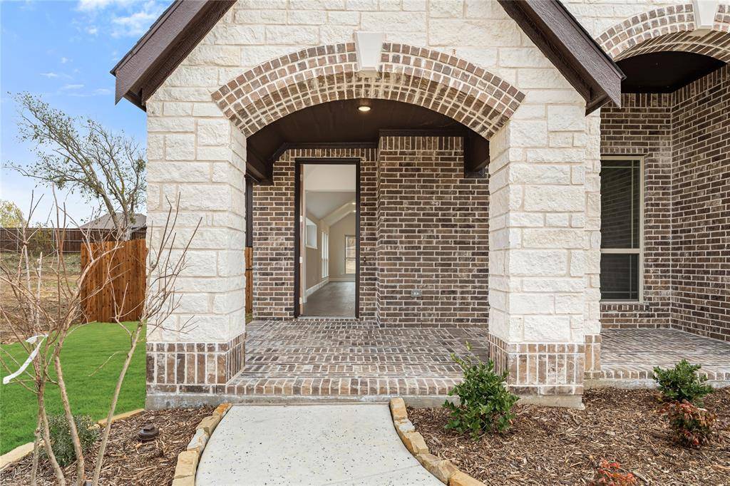 5 Grouse Circle, Sanger, TX 76266