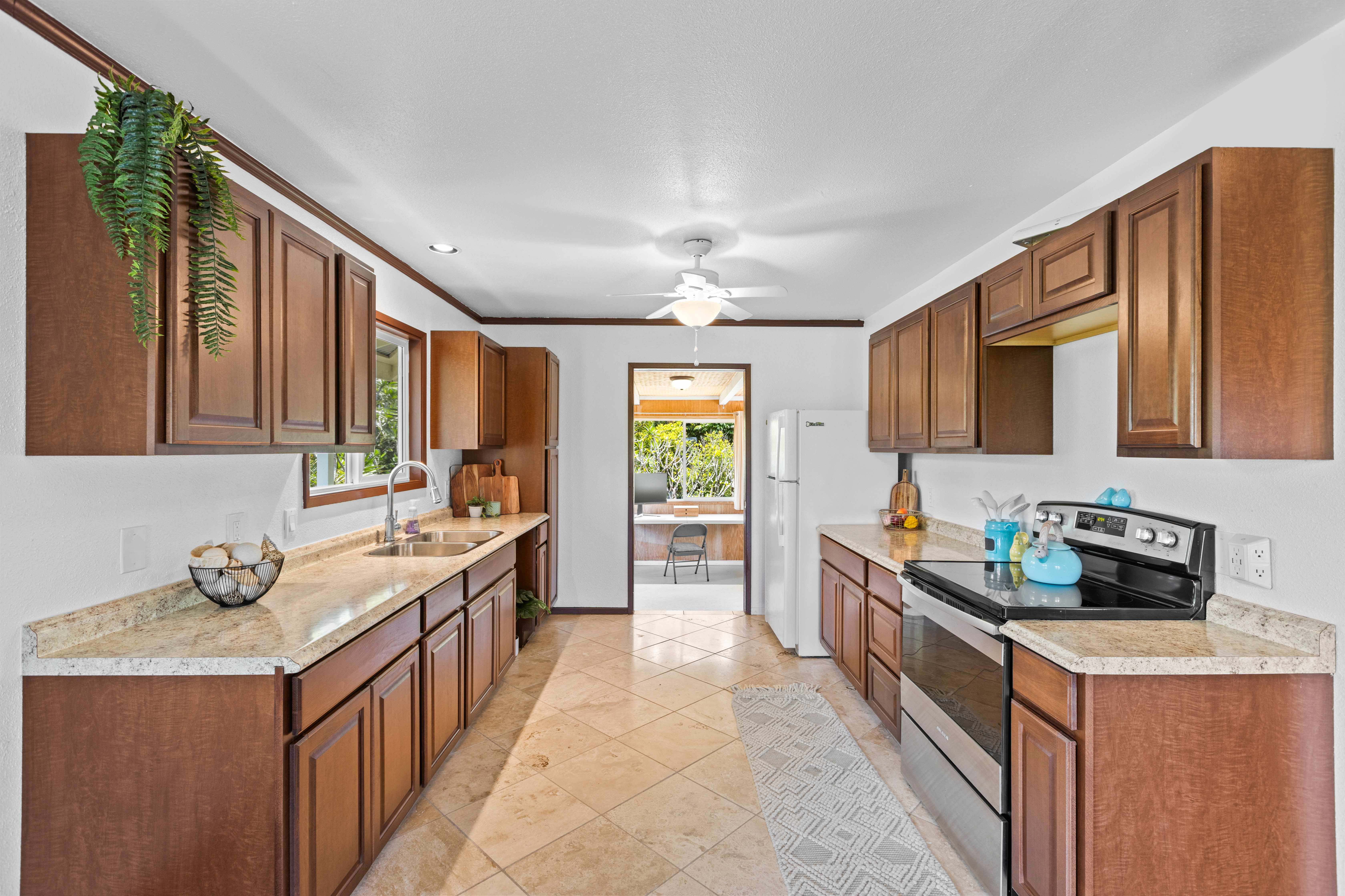 15-1074 PILIKAI RD, Keaau, HI 96749