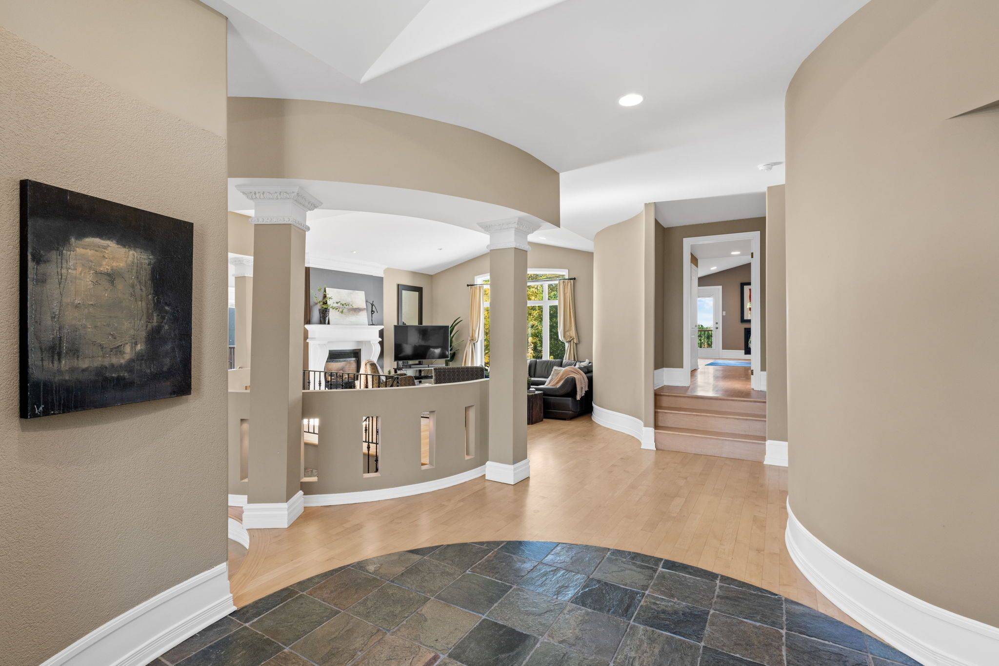 358 River RD, Blossom Park - Airport And Area, ON K1V 1R8