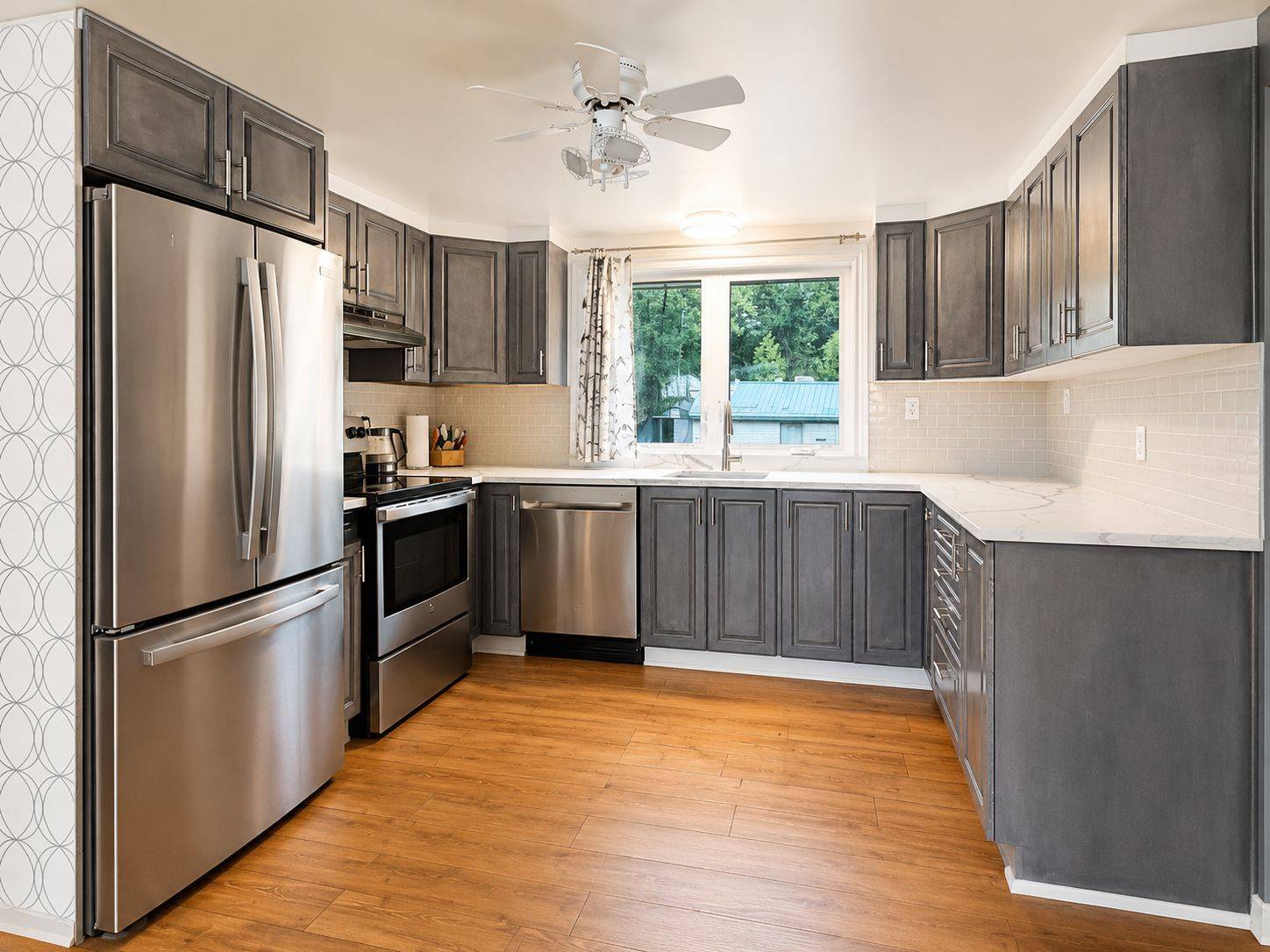 16 Evergreen ST, Kawartha Lakes, ON K0L 2W0