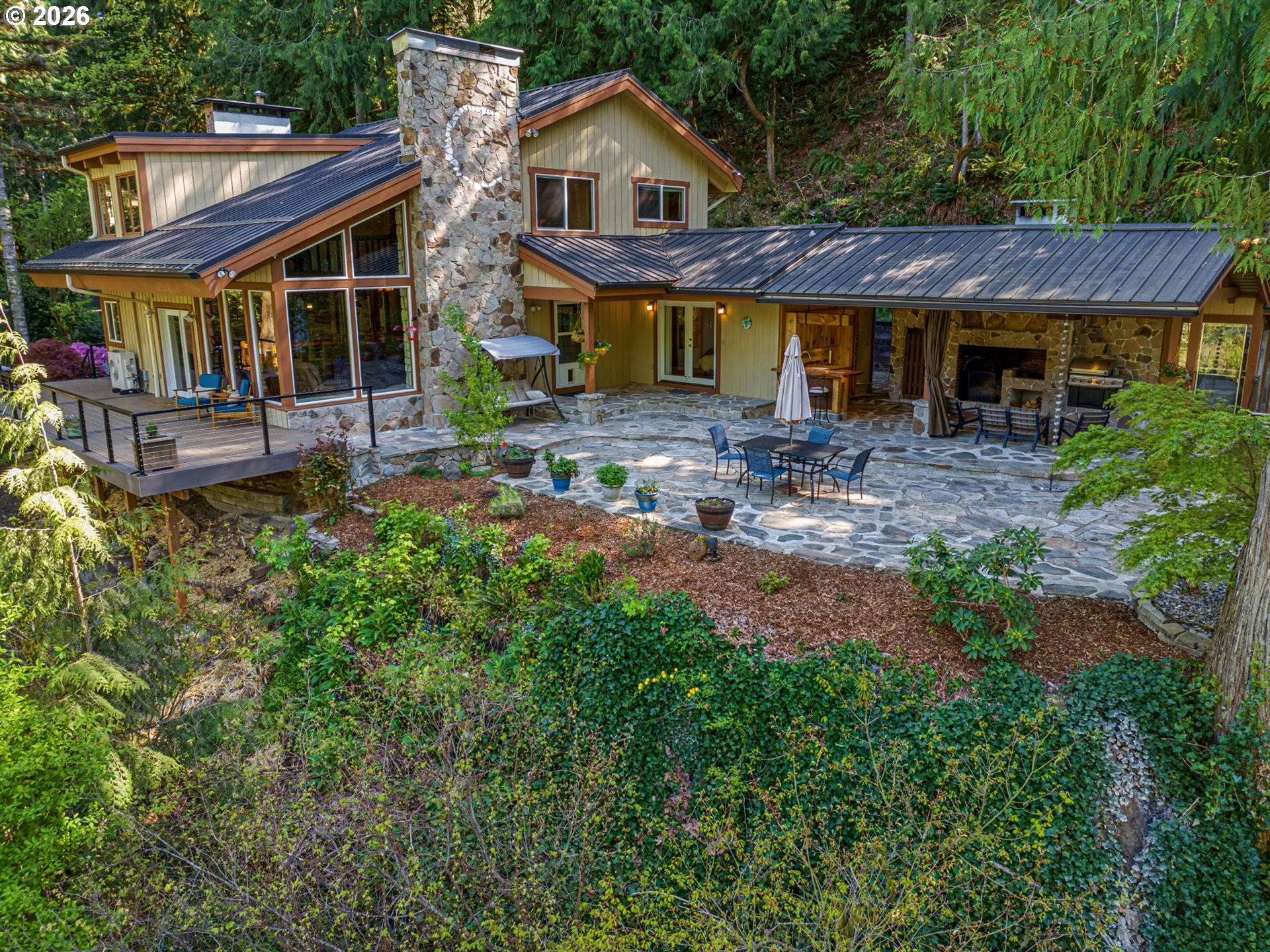 21367 E BLUE JAY LN, Brightwood, OR 97011