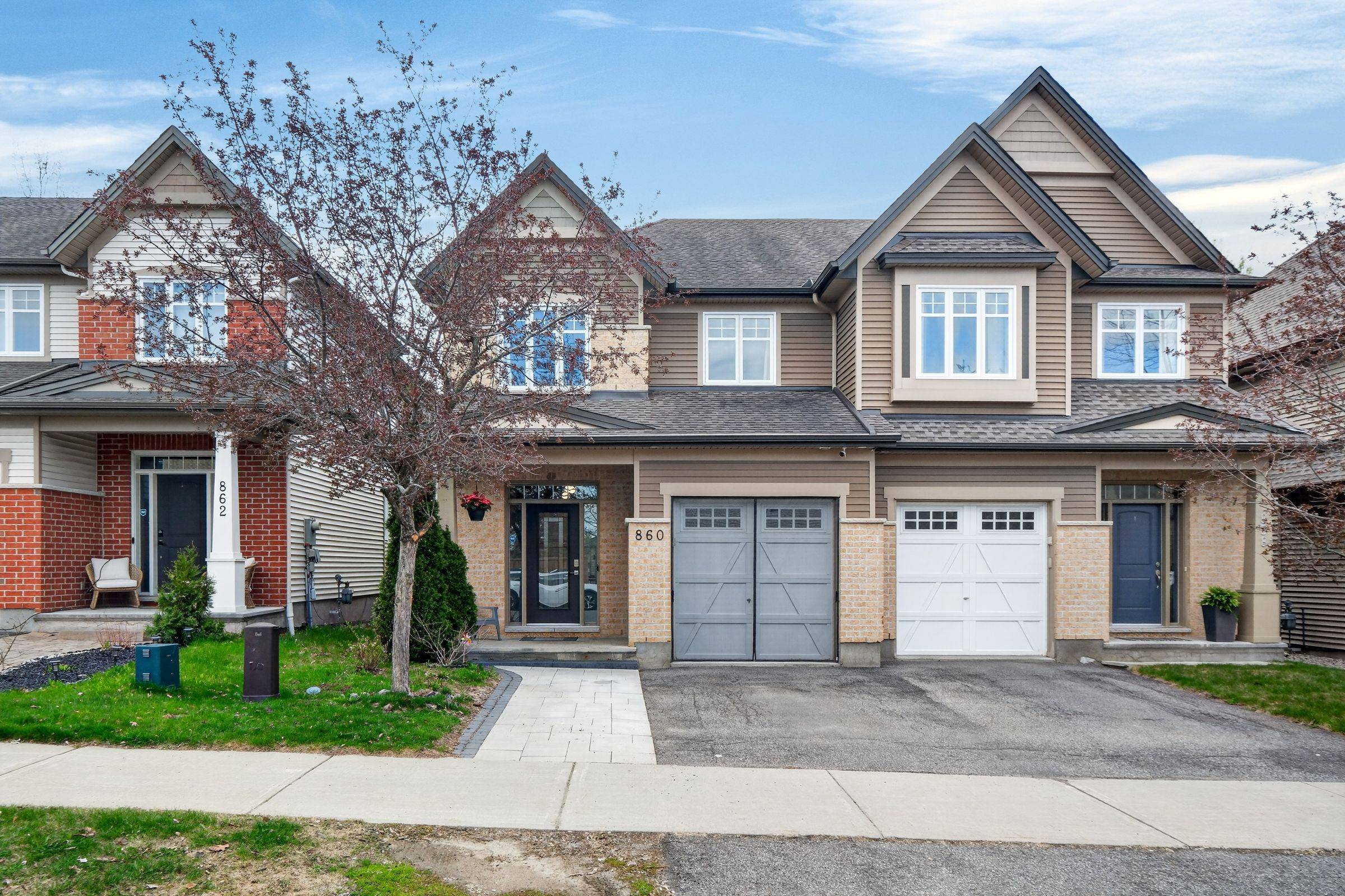 860 WHITE ALDER AVE, Blossom Park - Airport And Area, ON K1T 0H1