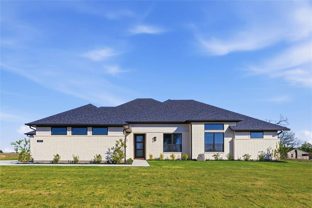 2321 Aleman Street, Waxahachie, TX 75167