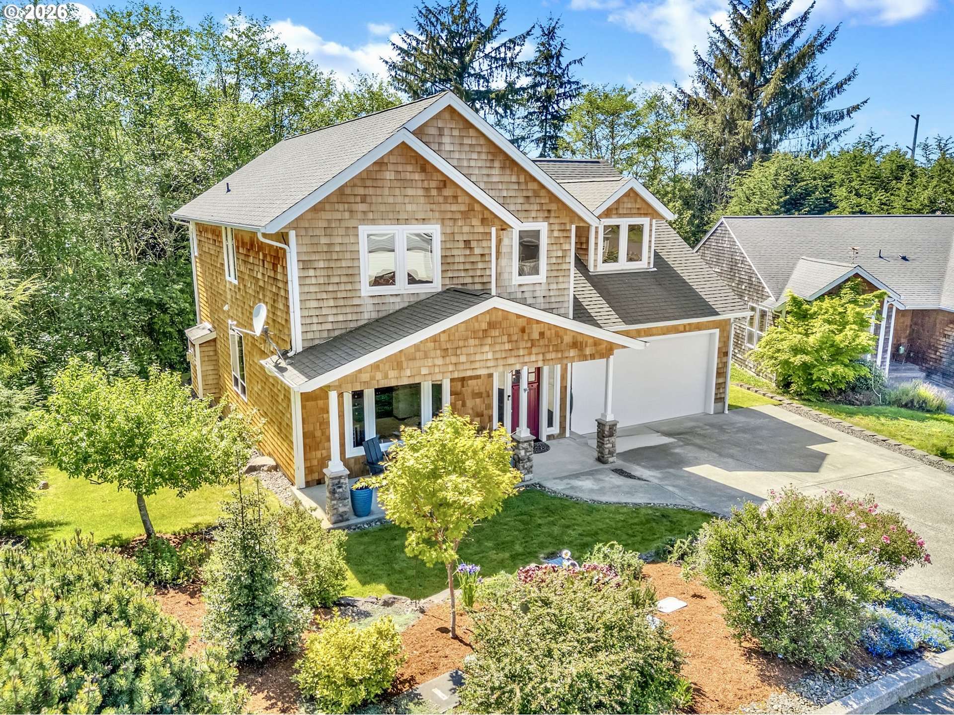 2372 N FORK RD, Seaside, OR 97138