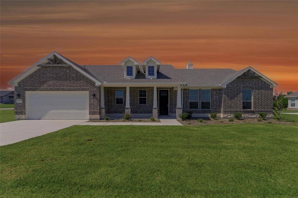 130 Fossil Canyon Drive, New Fairview, TX 76078