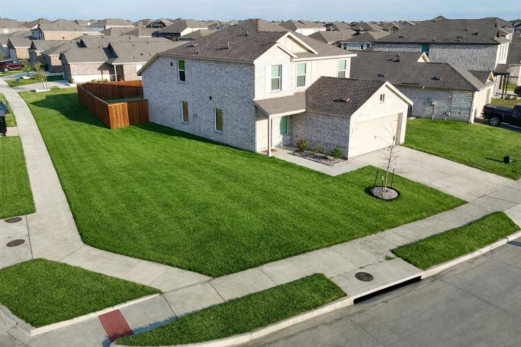 6201 Tilden Avenue, Pilot Point, TX 76258