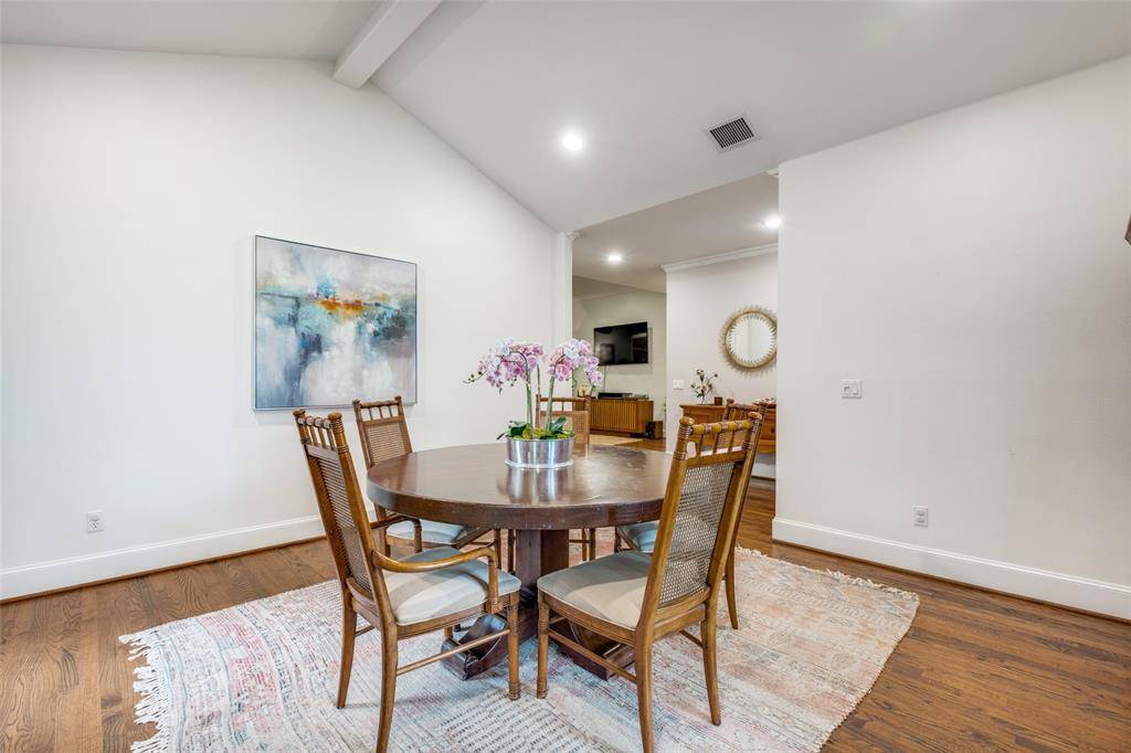 7138 Westbrook Lane, Dallas, TX 75214