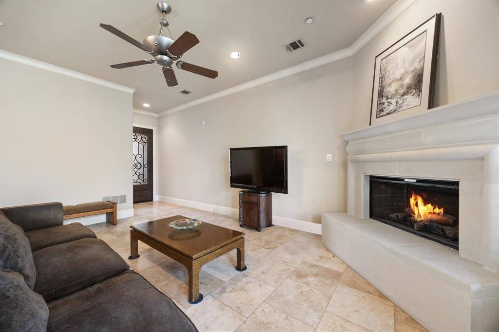 14737 Stanford Court, Addison, TX 75254