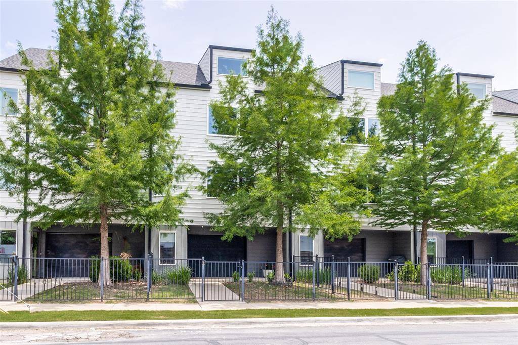 1430 Grigsby Avenue #104, Dallas, TX 75204