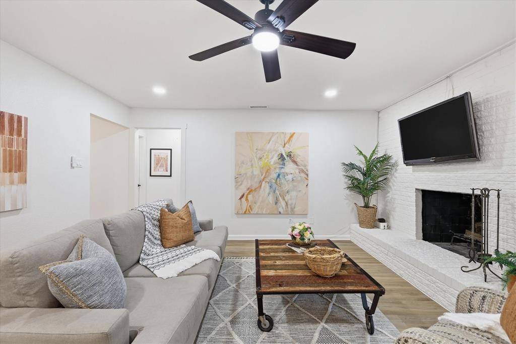 6012 Wester Avenue, Fort Worth, TX 76133