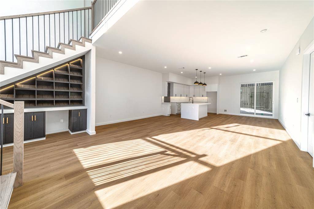 438 Bonnie View Road, Dallas, TX 75203