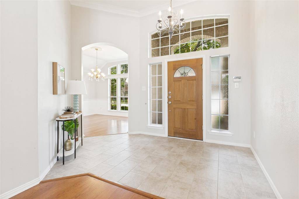 5844 Willow Wood Lane, Dallas, TX 75252